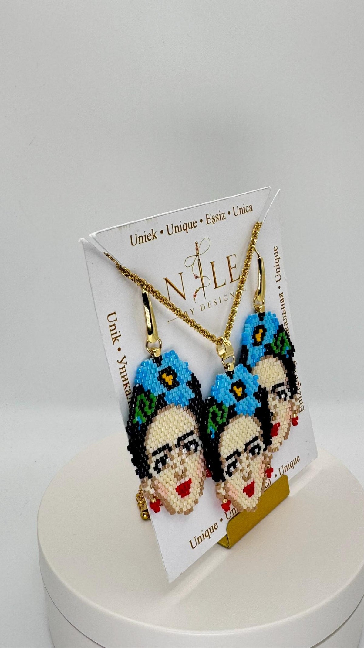 Frida Kahlo Inspired Beaded Jewelry Set, Portrait Necklace and Earrings, Blue Flower Design