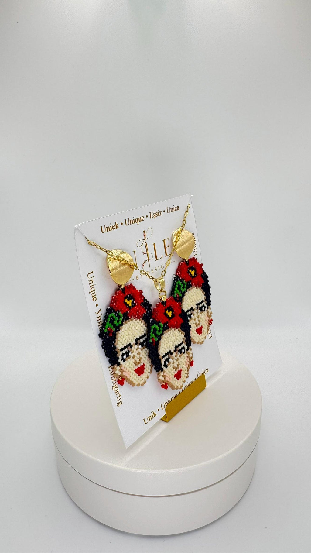 Frida Kahlo Inspired Beaded Jewelry Set, Portrait Necklace and Earrings, Red Flower Design